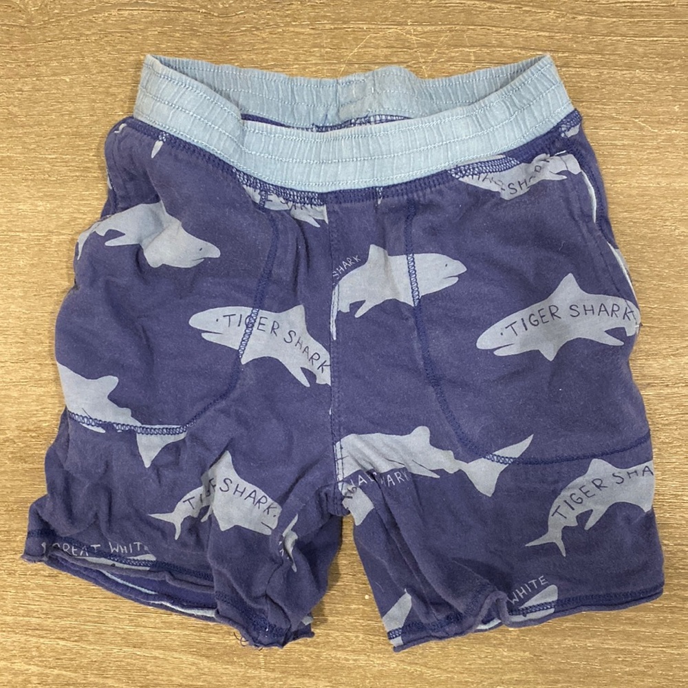 Mini Boden reversible jersey shorts